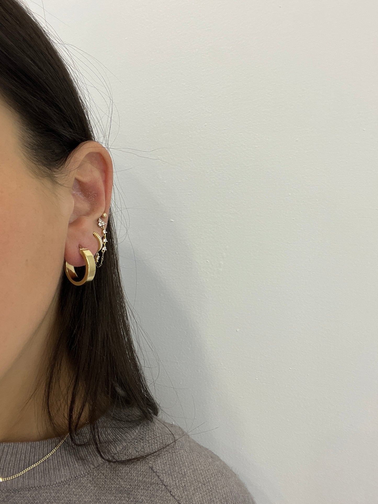 6mm flat gold hoops