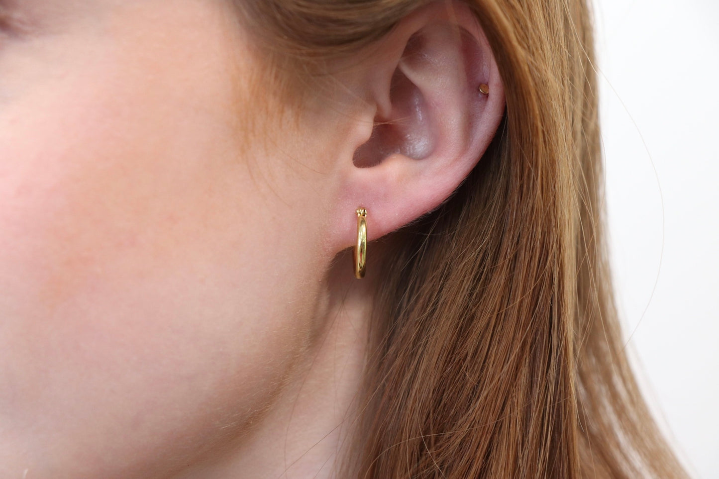 Holly Hoops