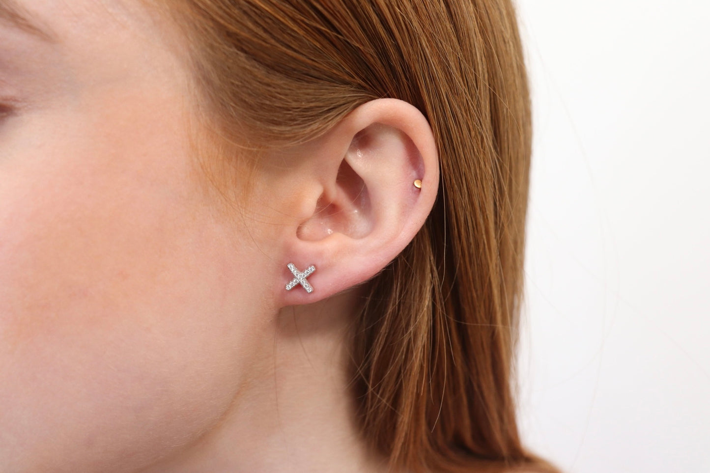 AleXandra Studs