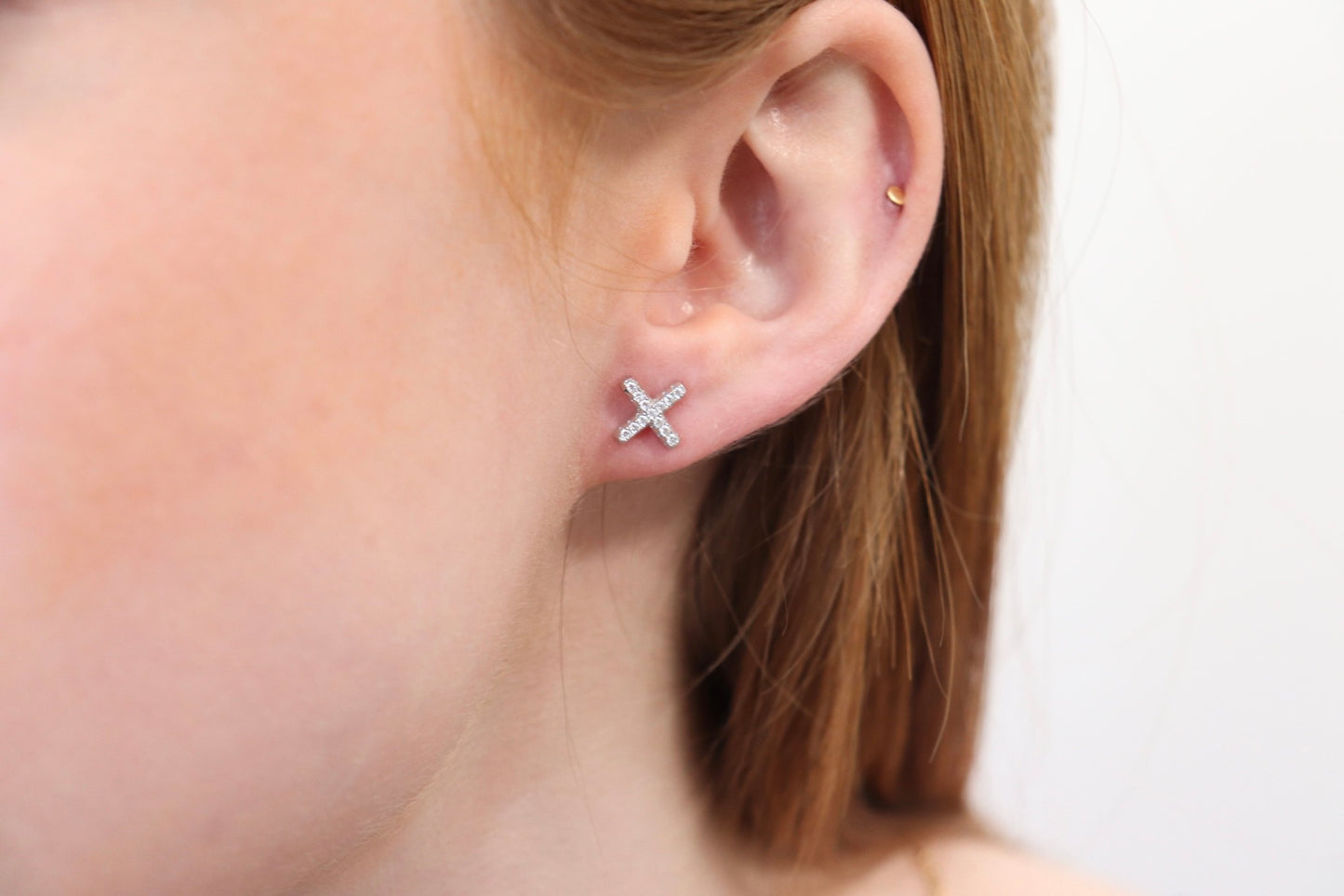 AleXandra Studs