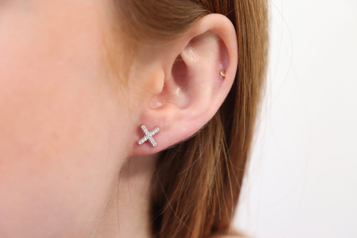 AleXandra Studs