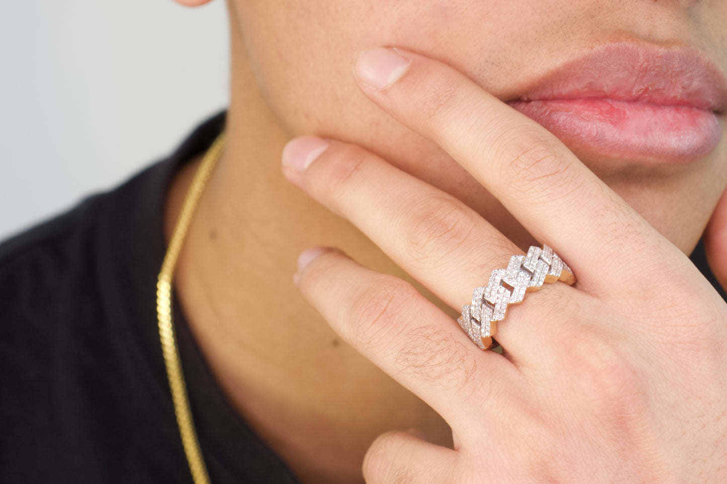 Zigzag Natural Diamond Miami Cuban Ring