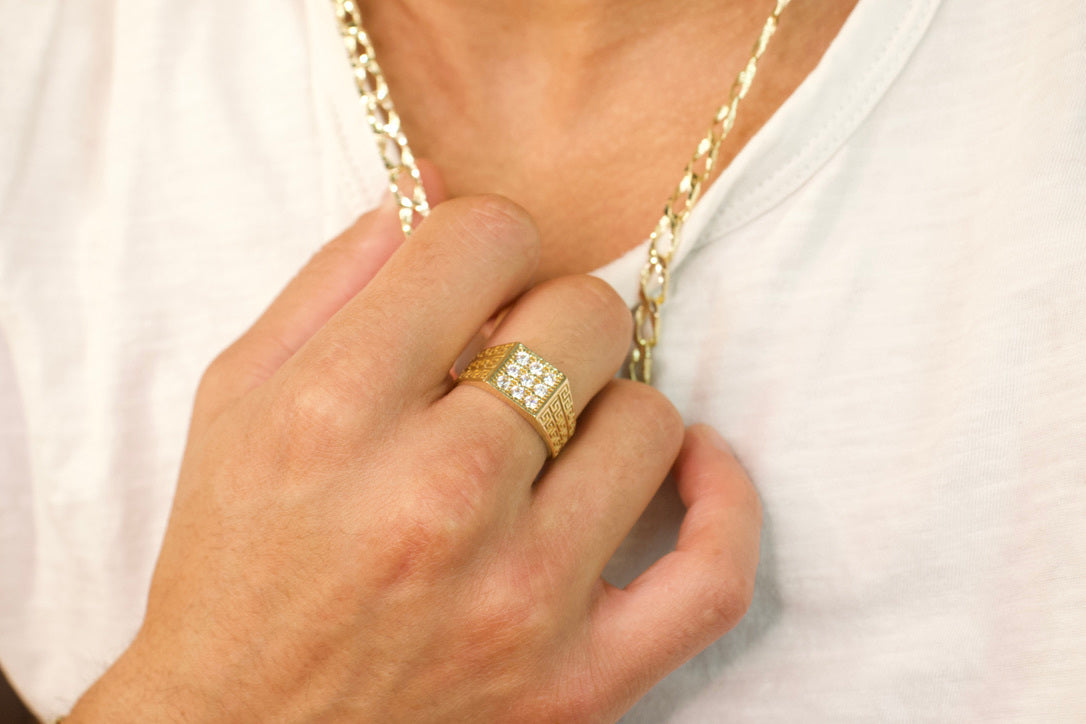 Gold Square Ring 2.0
