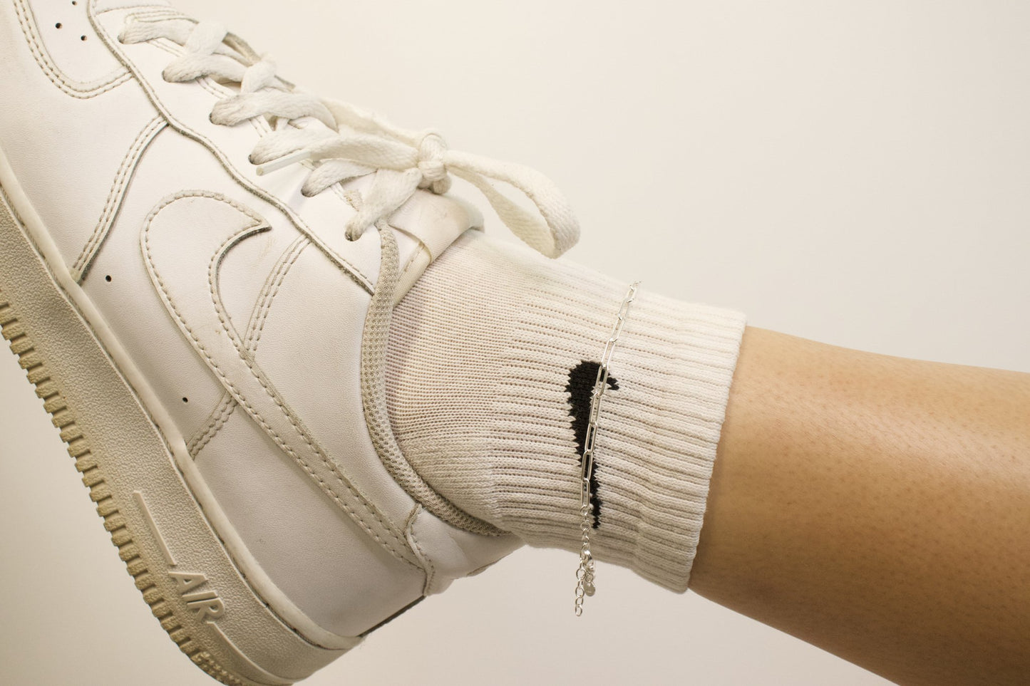 Rounded Paperclip Anklet