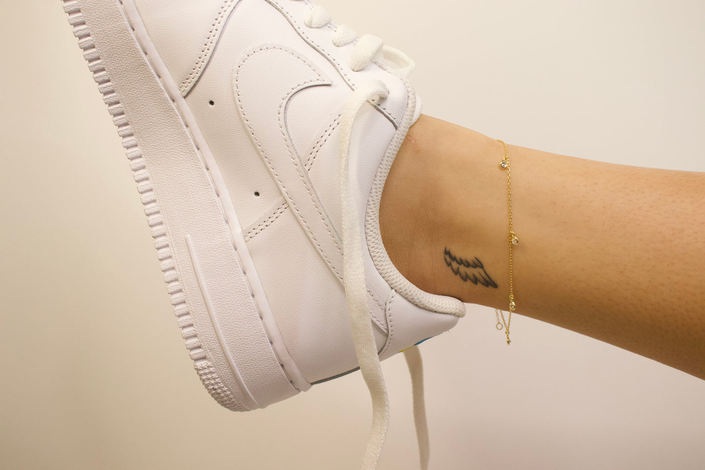 Dangling Cubic Anklet