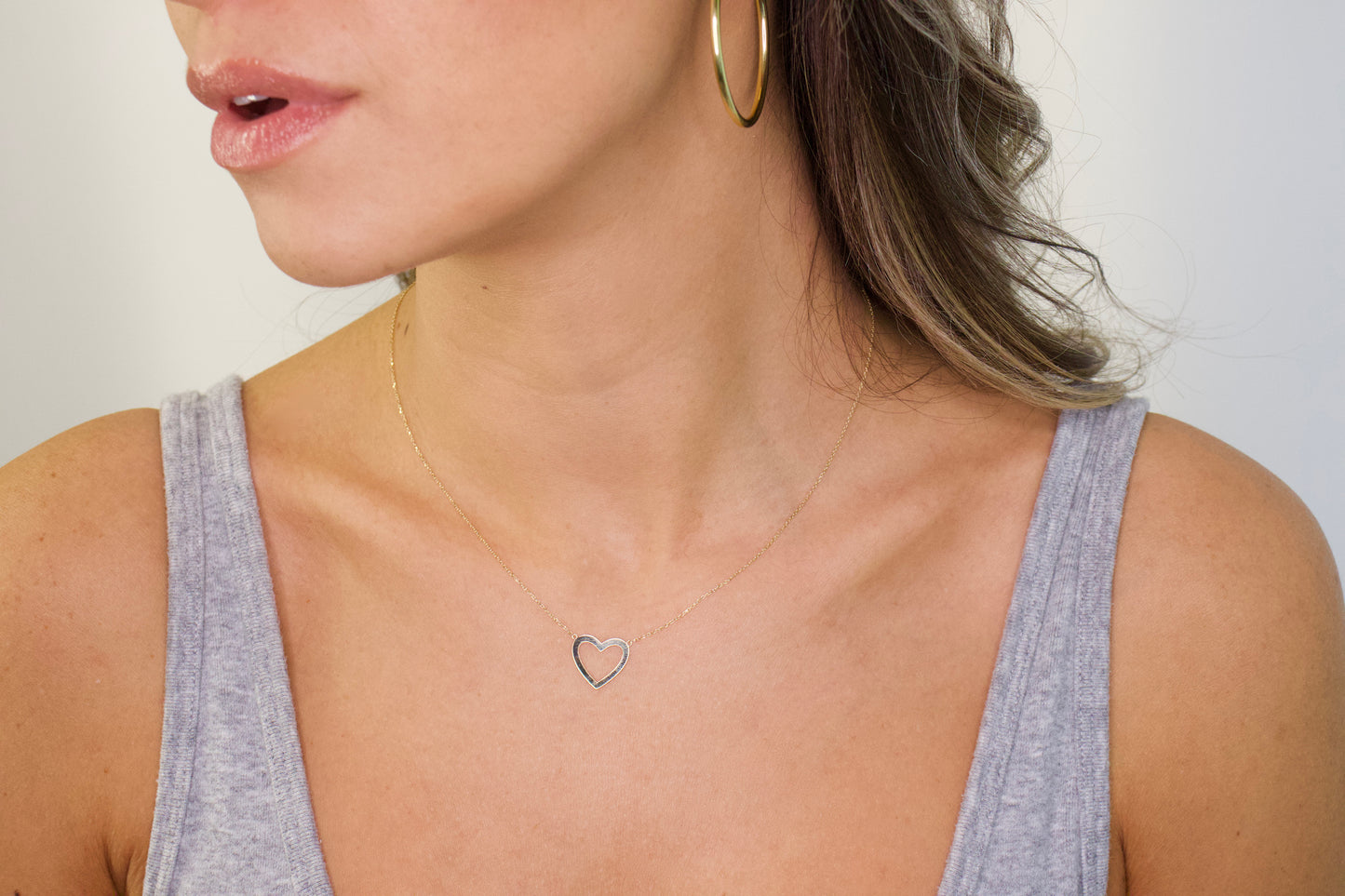 ADD PICTURES TO OTHER PRODUCT - Gold Heart Outline Necklace